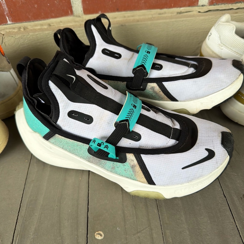 Nike Kids Sneakers - White and Teal